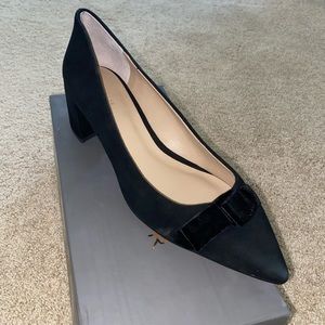 NEW Ann Taylor Heels 9